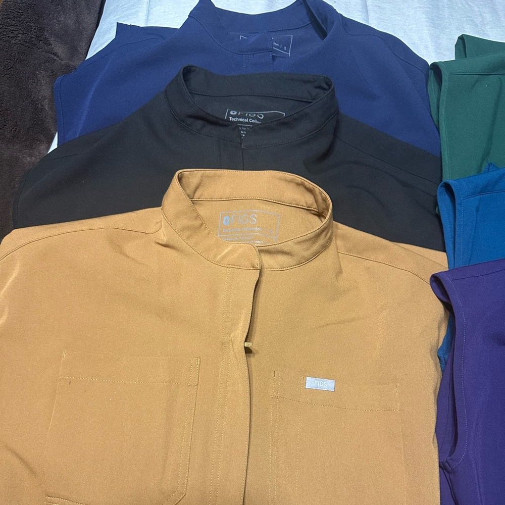 Figs Rafaela Jumpers Size Small. All in great shape3 are brand new. 83.00 each
